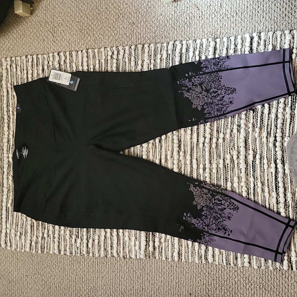 Torrid Floral Active Legging - Picture 2 of 8